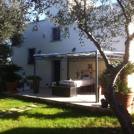 Les Fleurs B&B บารี ภายนอก รูปภาพ
